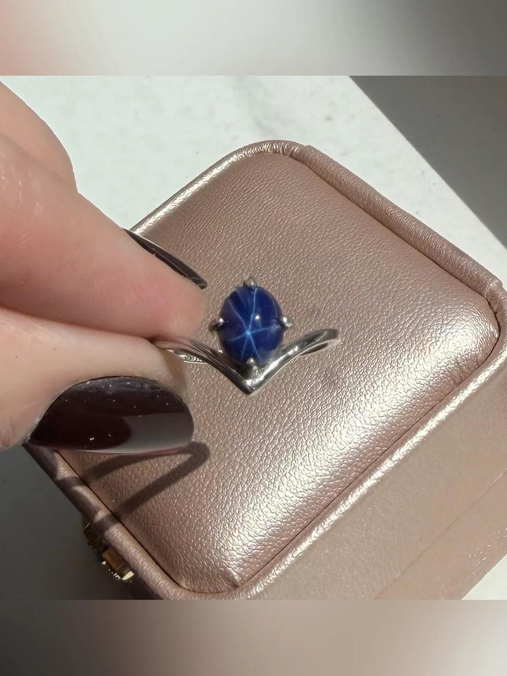 Stunning 1.79CT Natural Blue Star Sapphire Chevron Ring 925 Sterling Silver Sz 6